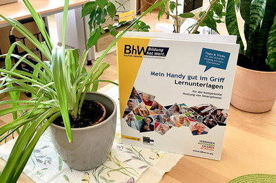 Bild von der Smartphonemappe.