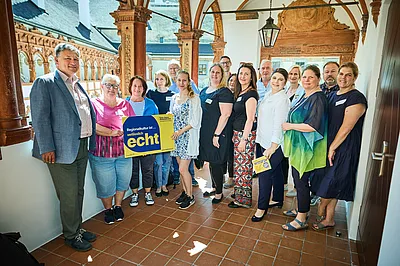 Gruppenfoto mit Teilnehmenden des Events der Schallaburg.